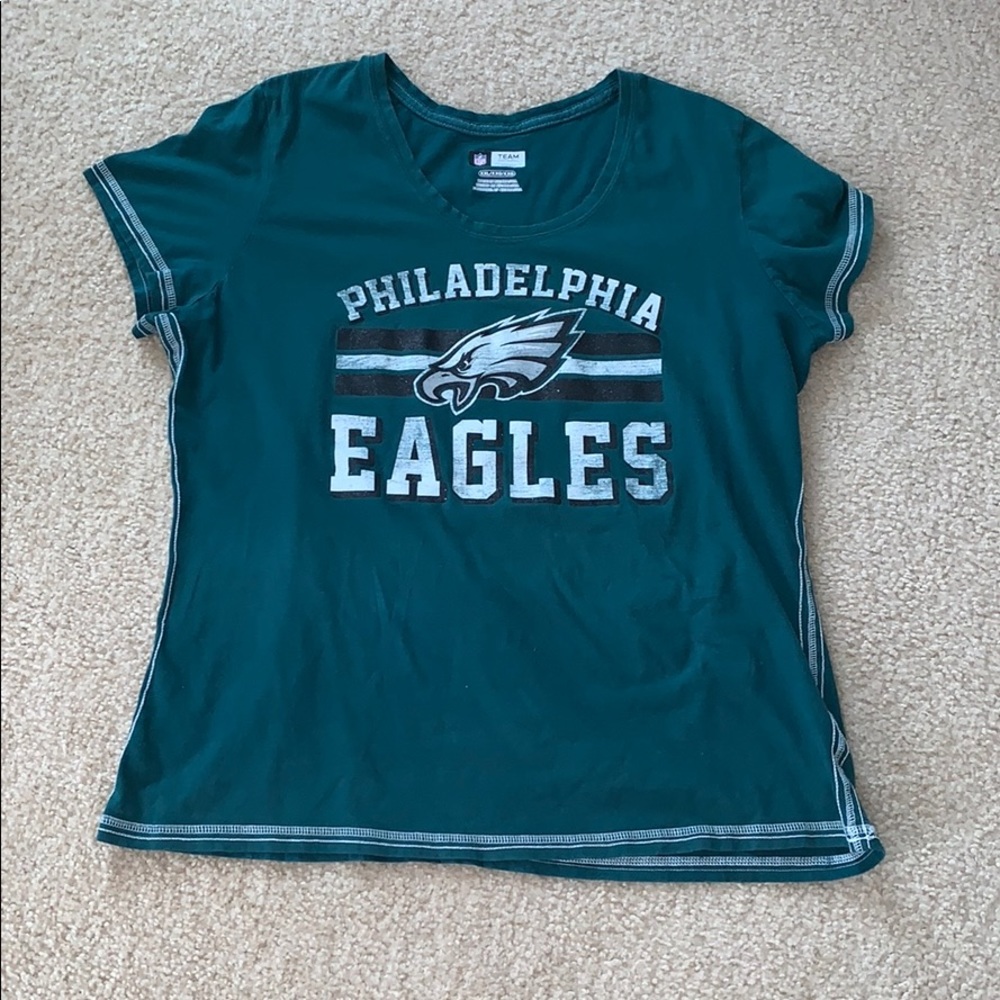 nfl team appears women’s philadelphia eagles shirt
